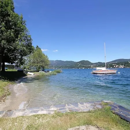 Апартаменты The Indipendent View Lake! *