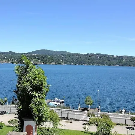 Апартаменты The Indipendent View Lake!